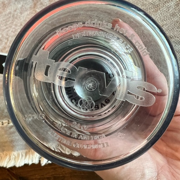 Tervis Black and Gold US Senate Travel Tumbler, 24 oz, EUC, coffee cup, hot/cold - Picture 5 of 5